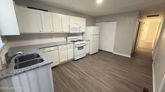 1117 Louis Coleman Junior Dr, Louisville, KY 40211