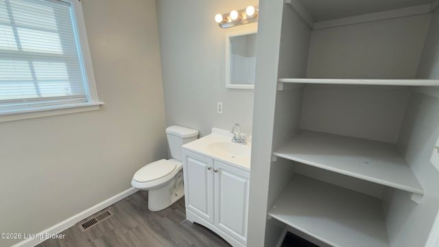 1117 Louis Coleman Junior Dr, Louisville, KY 40211