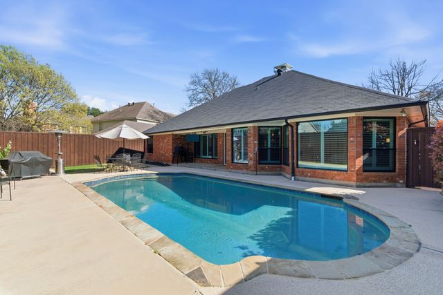 3304 Lauren Way, Flower Mound, TX 75028