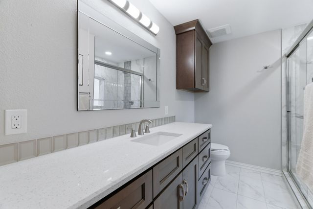 3304 Lauren Way, Flower Mound, TX 75028