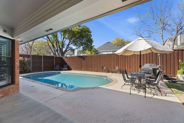 3304 Lauren Way, Flower Mound, TX 75028