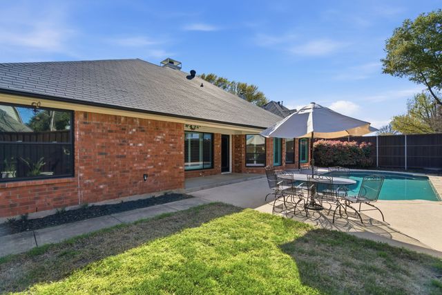 3304 Lauren Way, Flower Mound, TX 75028