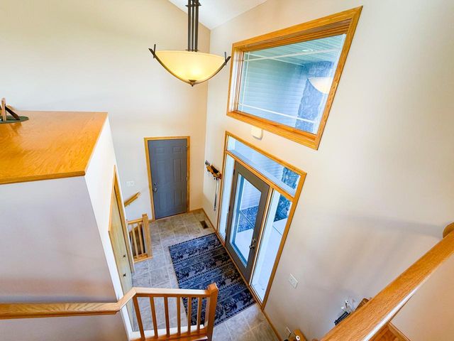 21480 Evergreen Street NW, Oak Grove, MN 55011