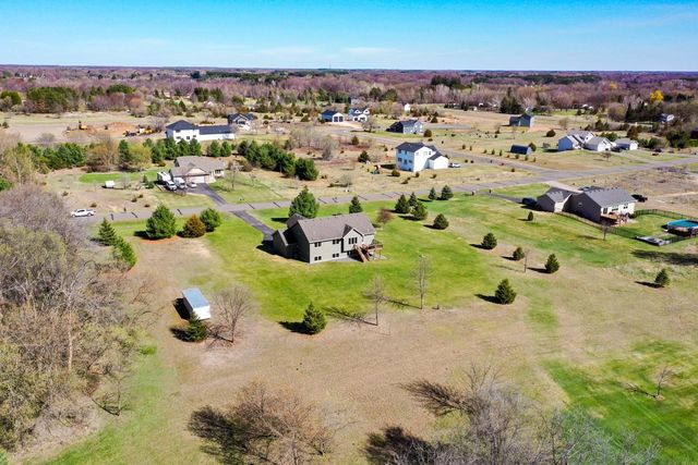 21480 Evergreen Street NW, Oak Grove, MN 55011