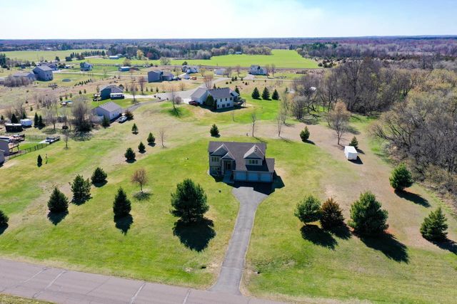 21480 Evergreen Street NW, Oak Grove, MN 55011