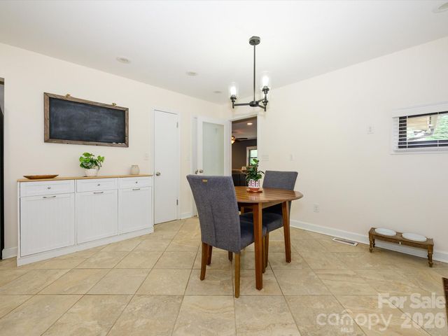 1106 Robinhood Lane, Kannapolis, NC 28081
