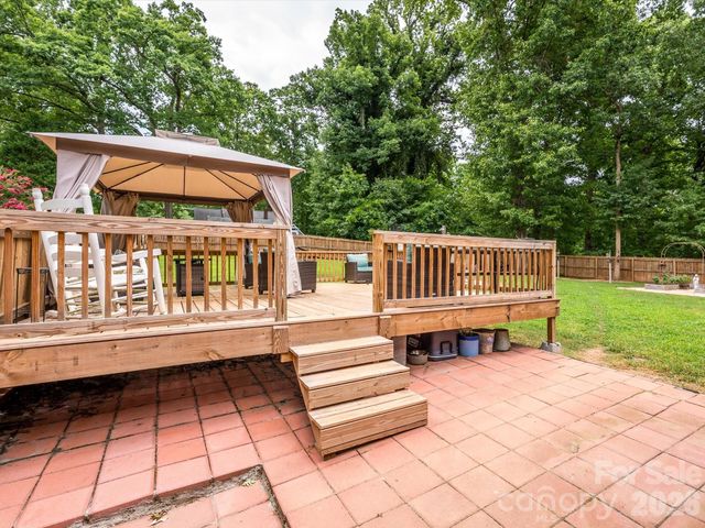 1106 Robinhood Lane, Kannapolis, NC 28081
