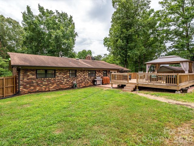 1106 Robinhood Lane, Kannapolis, NC 28081