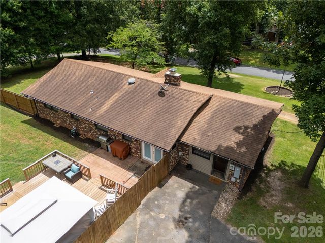 1106 Robinhood Lane, Kannapolis, NC 28081