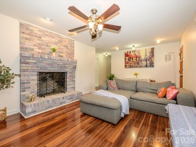 1106 Robinhood Lane, Kannapolis, NC 28081
