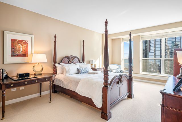 445 E NORTH WATER Street 2003, Chicago, IL 60611