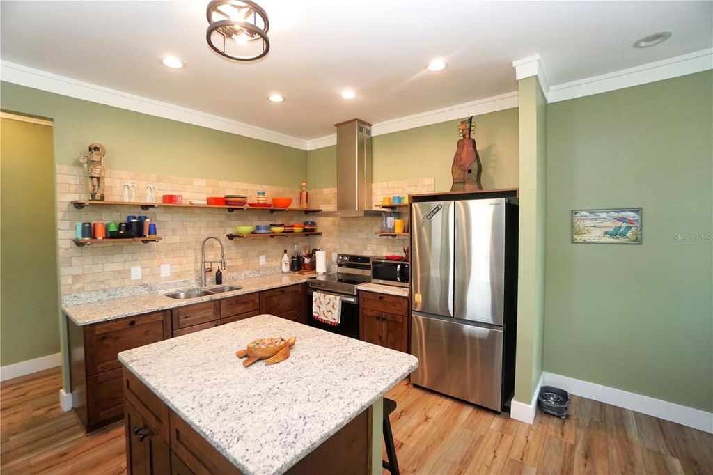 Image 16 of property listing at 301 GOLDSTEIN STREET, Punta Gorda, FL 33950