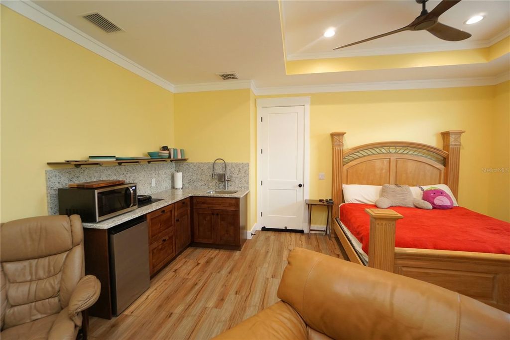 Image 26 of property listing at 301 GOLDSTEIN STREET, Punta Gorda, FL 33950