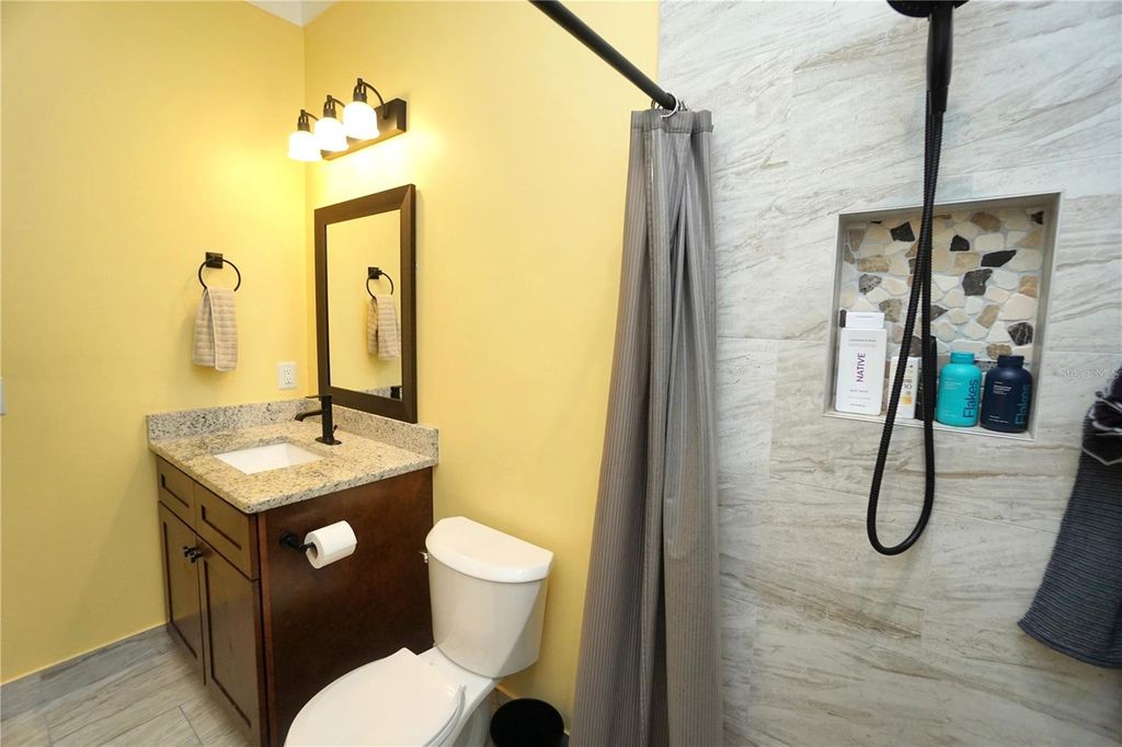 Image 31 of property listing at 301 GOLDSTEIN STREET, Punta Gorda, FL 33950