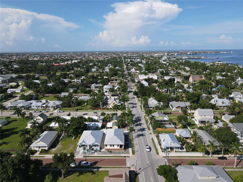 Image 44 of property listing at 301 GOLDSTEIN STREET, Punta Gorda, FL 33950