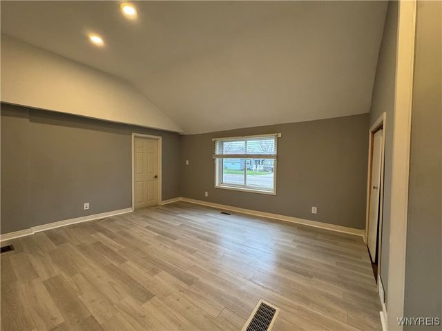 549 Indian Church Road 1, West Seneca, NY 14224