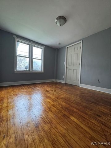 549 Indian Church Road 1, West Seneca, NY 14224