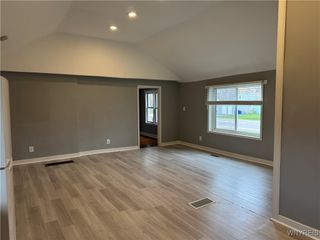 549 Indian Church Road 1, West Seneca, NY 14224