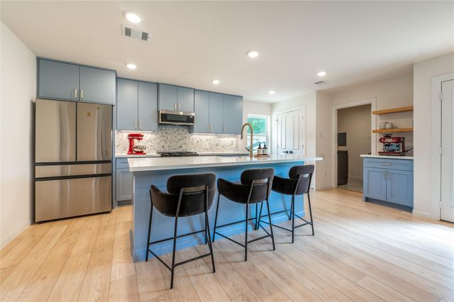 1218 Shadeland Drive, Houston, TX 77043