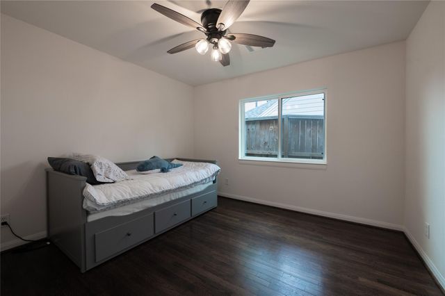 1218 Shadeland Drive, Houston, TX 77043