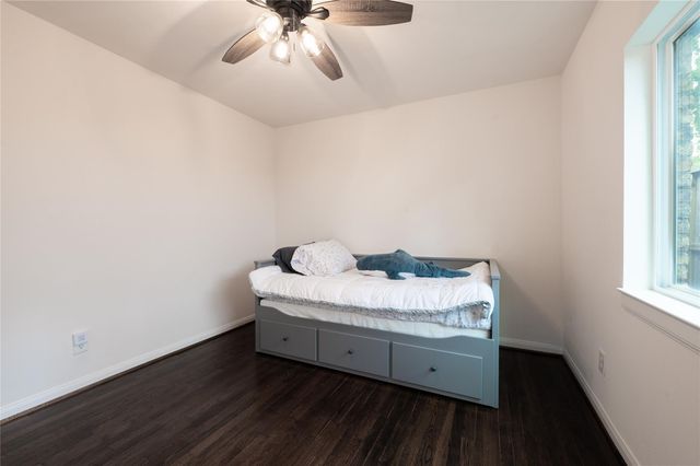 1218 Shadeland Drive, Houston, TX 77043