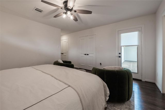 1218 Shadeland Drive, Houston, TX 77043