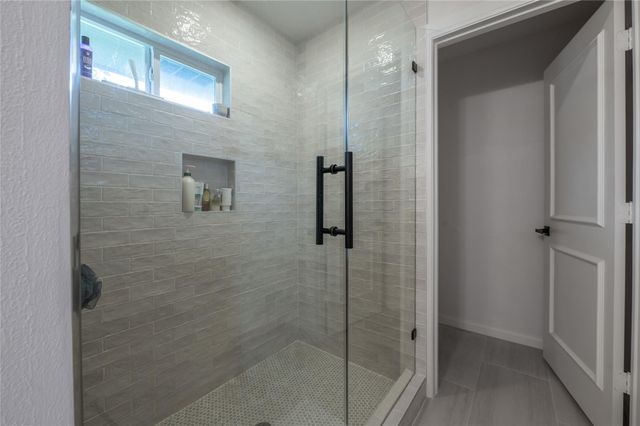 1218 Shadeland Drive, Houston, TX 77043