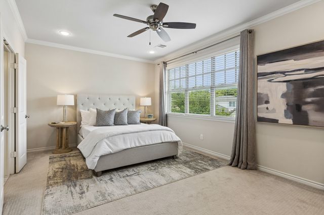 520 Sheer Bliss Lane, Fort Worth, TX 76114