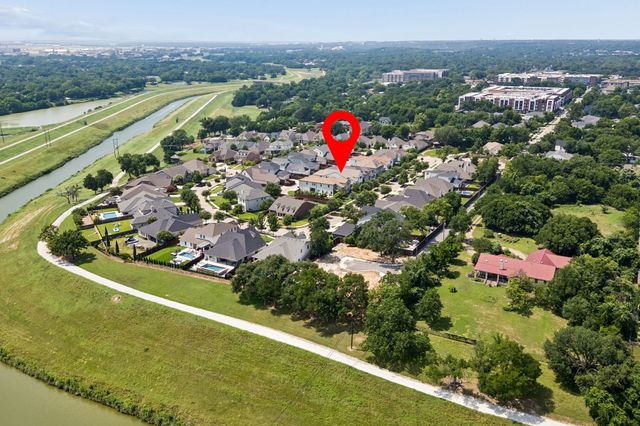 520 Sheer Bliss Lane, Fort Worth, TX 76114