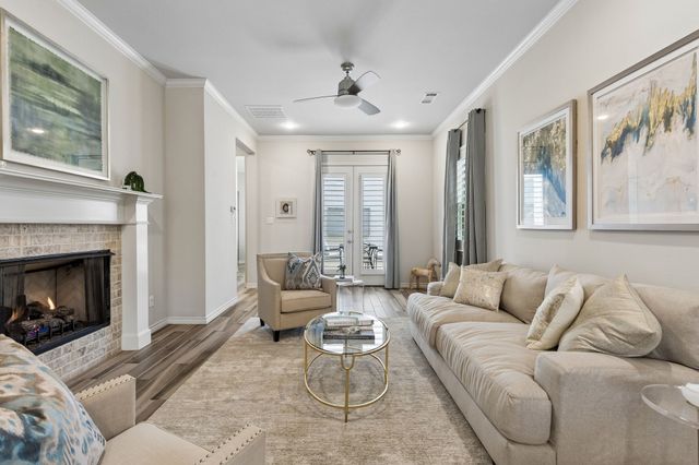 520 Sheer Bliss Lane, Fort Worth, TX 76114