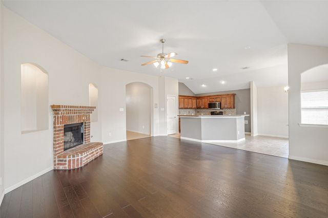 6528 Sierra Madre Drive, Fort Worth, TX 76179