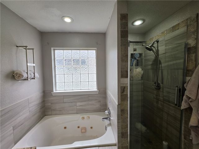 3036 Beaver Creek Street, Springdale, AR 72764