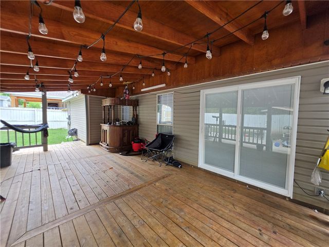 3036 Beaver Creek Street, Springdale, AR 72764