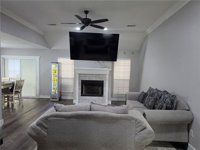 3036 Beaver Creek Street, Springdale, AR 72764