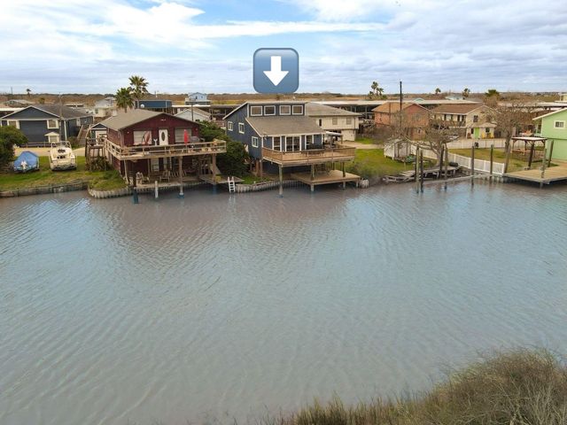 411 Galley Way, Freeport, TX 77541