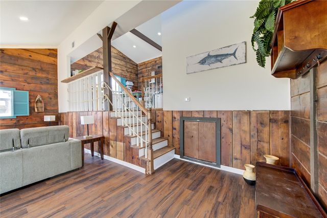 411 Galley Way, Freeport, TX 77541