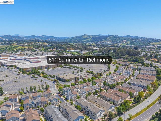 511 Summer Ln, Richmond, CA 94806