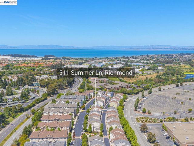 511 Summer Ln, Richmond, CA 94806