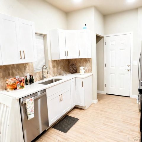 620 E 2nd St, Pueblo, CO 81001