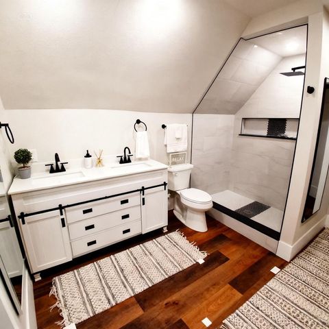 620 E 2nd St, Pueblo, CO 81001