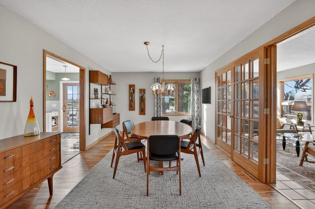 2900 Virginia Place, Des Moines, IA 50321