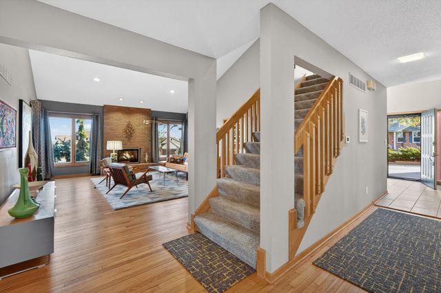 2900 Virginia Place, Des Moines, IA 50321