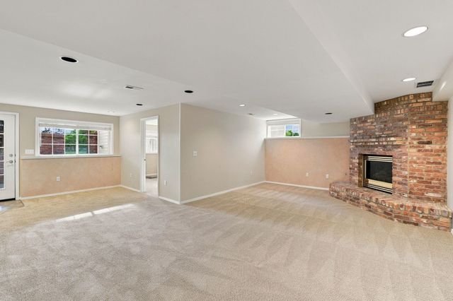 2821 S High Dr, Spokane, WA 99203