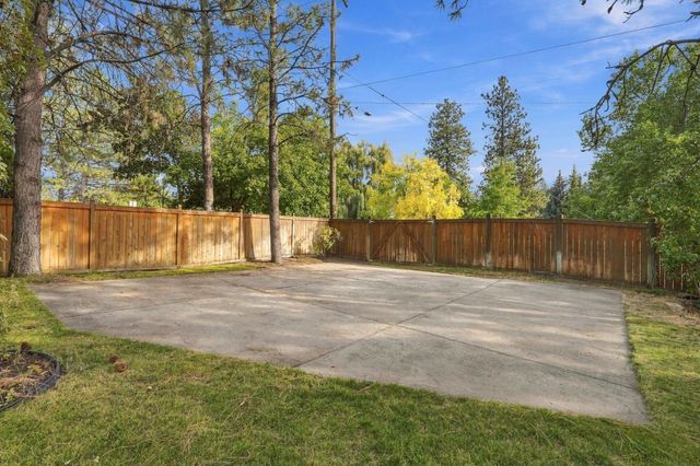 2821 S High Dr, Spokane, WA 99203