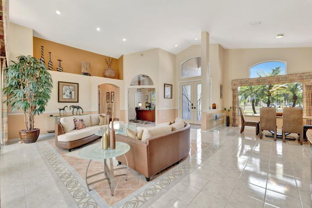 2799 SE Bluem Way, Port St Lucie, FL 34952