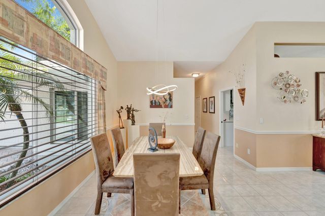 2799 SE Bluem Way, Port St Lucie, FL 34952