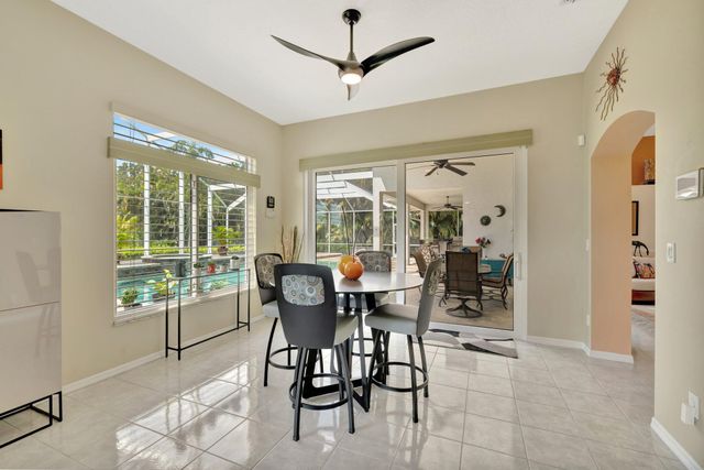 2799 SE Bluem Way, Port St Lucie, FL 34952