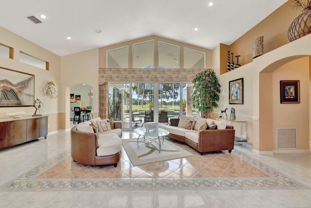 2799 SE Bluem Way, Port St Lucie, FL 34952