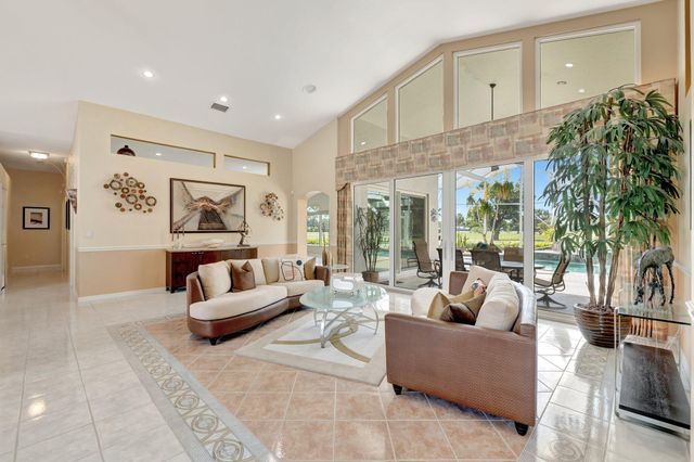 2799 SE Bluem Way, Port St Lucie, FL 34952