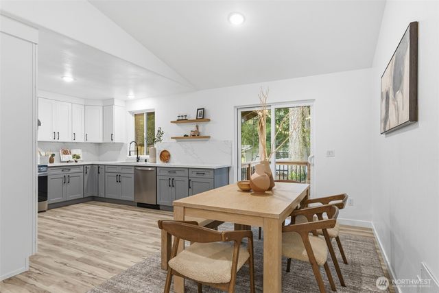 21707 Beachside Drive SE, Yelm, WA 98597